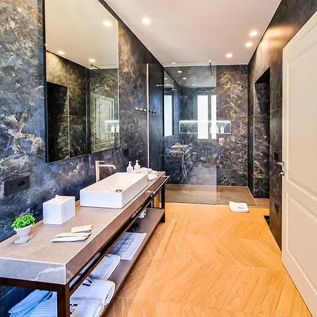 Bed and Breakfast Madr'house Λα Μανταλένα